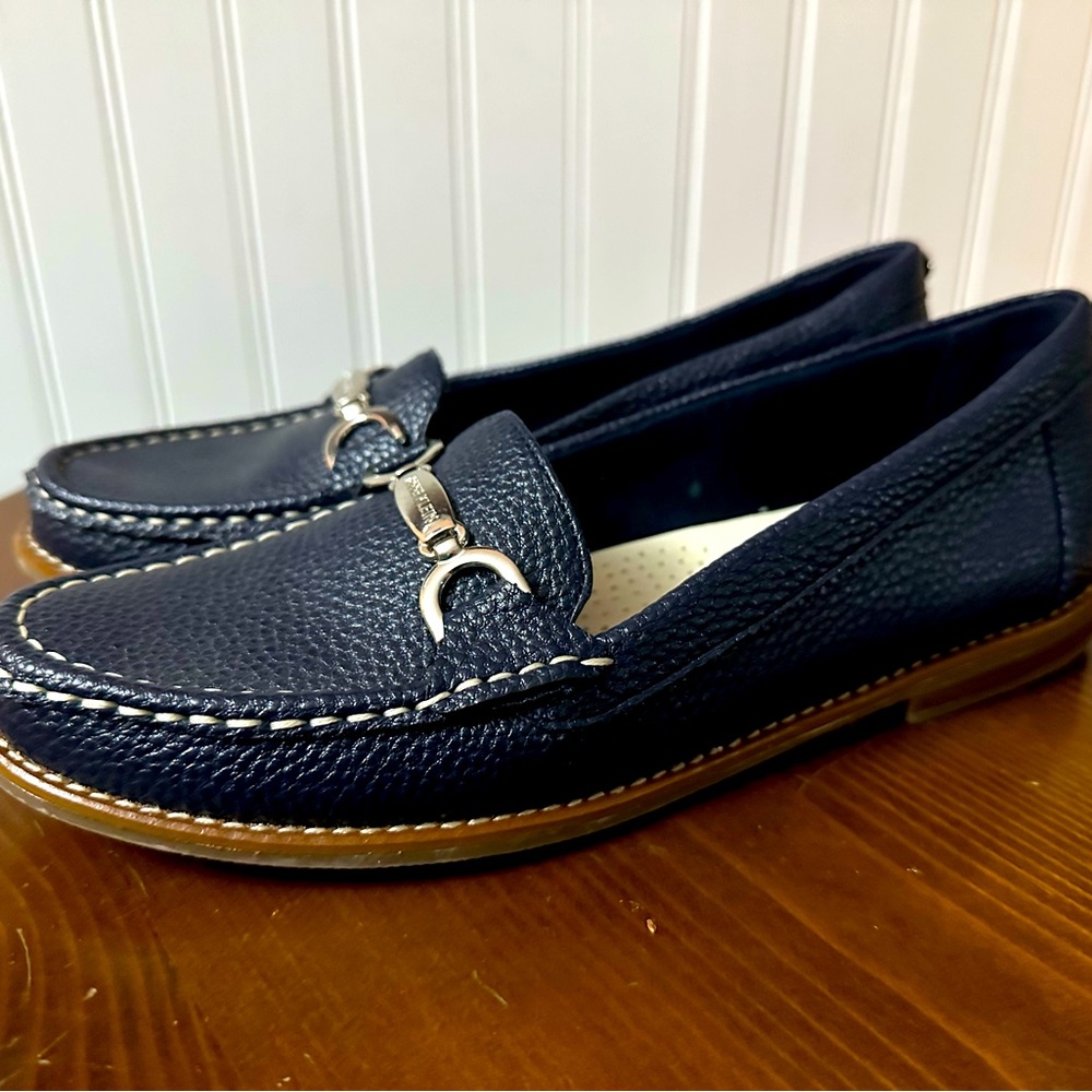 Women’s Anne Klein loafers
